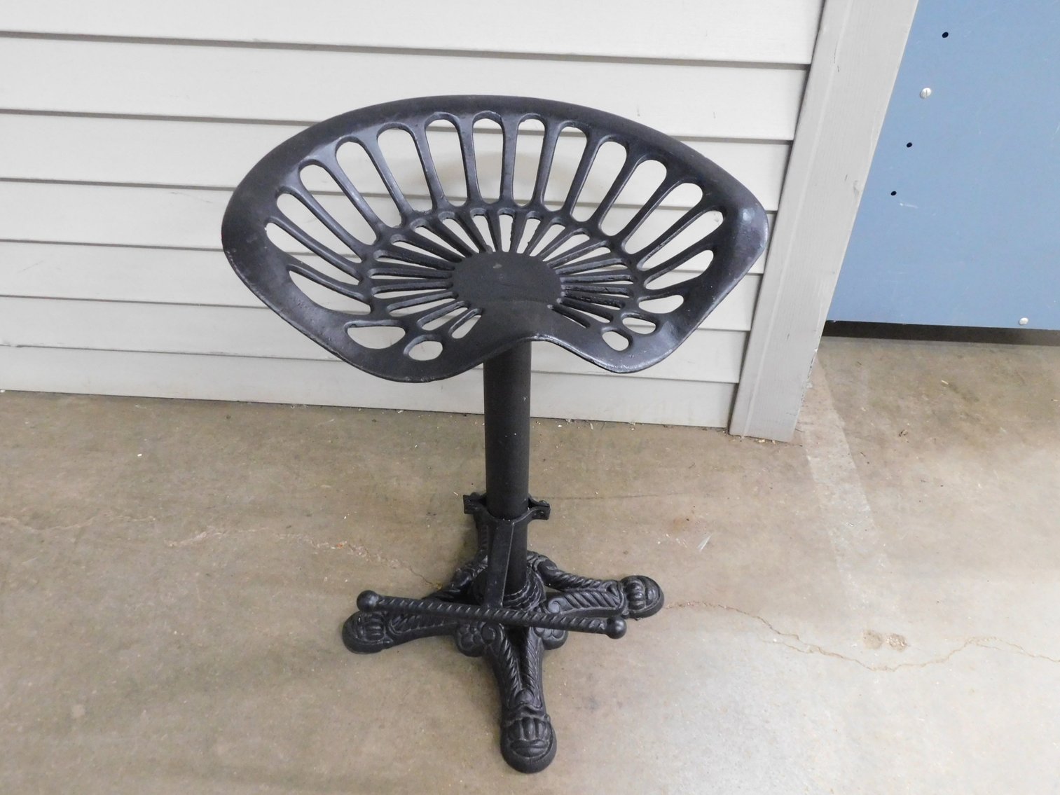 Image for Absolute Online Auction #2184