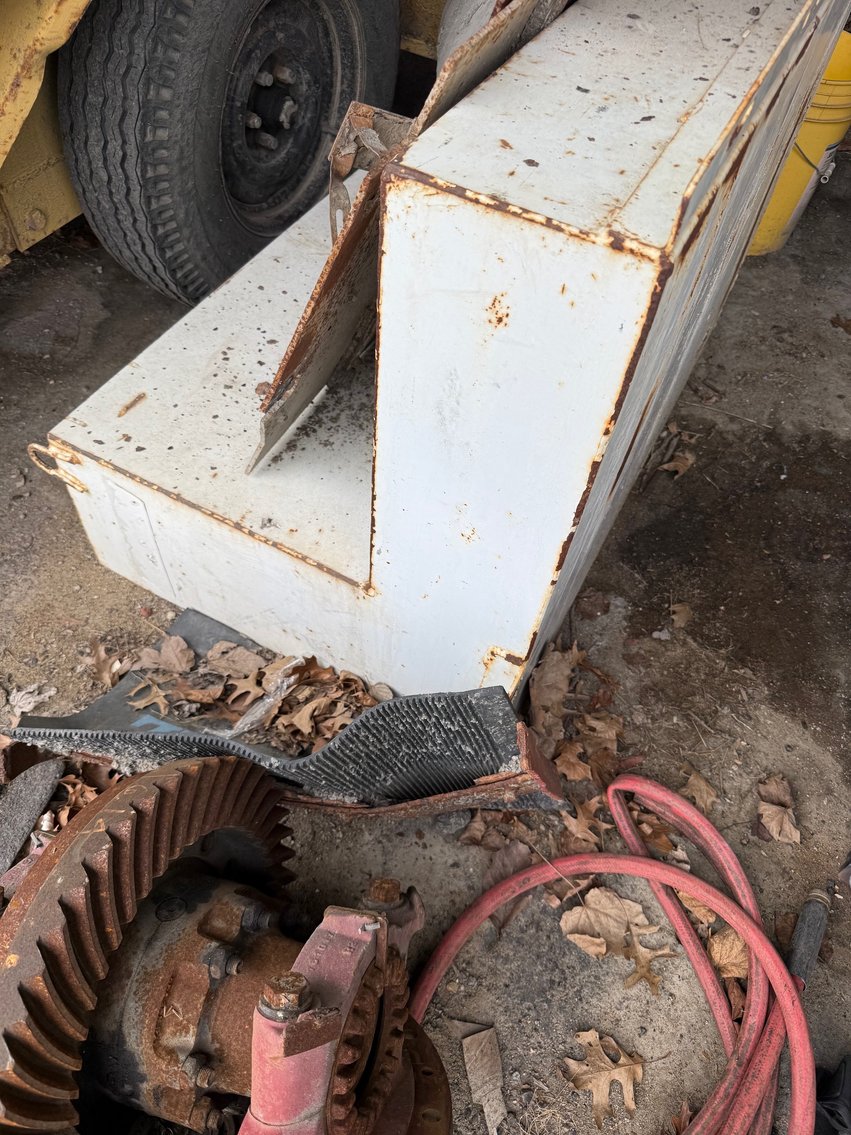 Image for Lawrence County Commissioners Live Onsite Auction