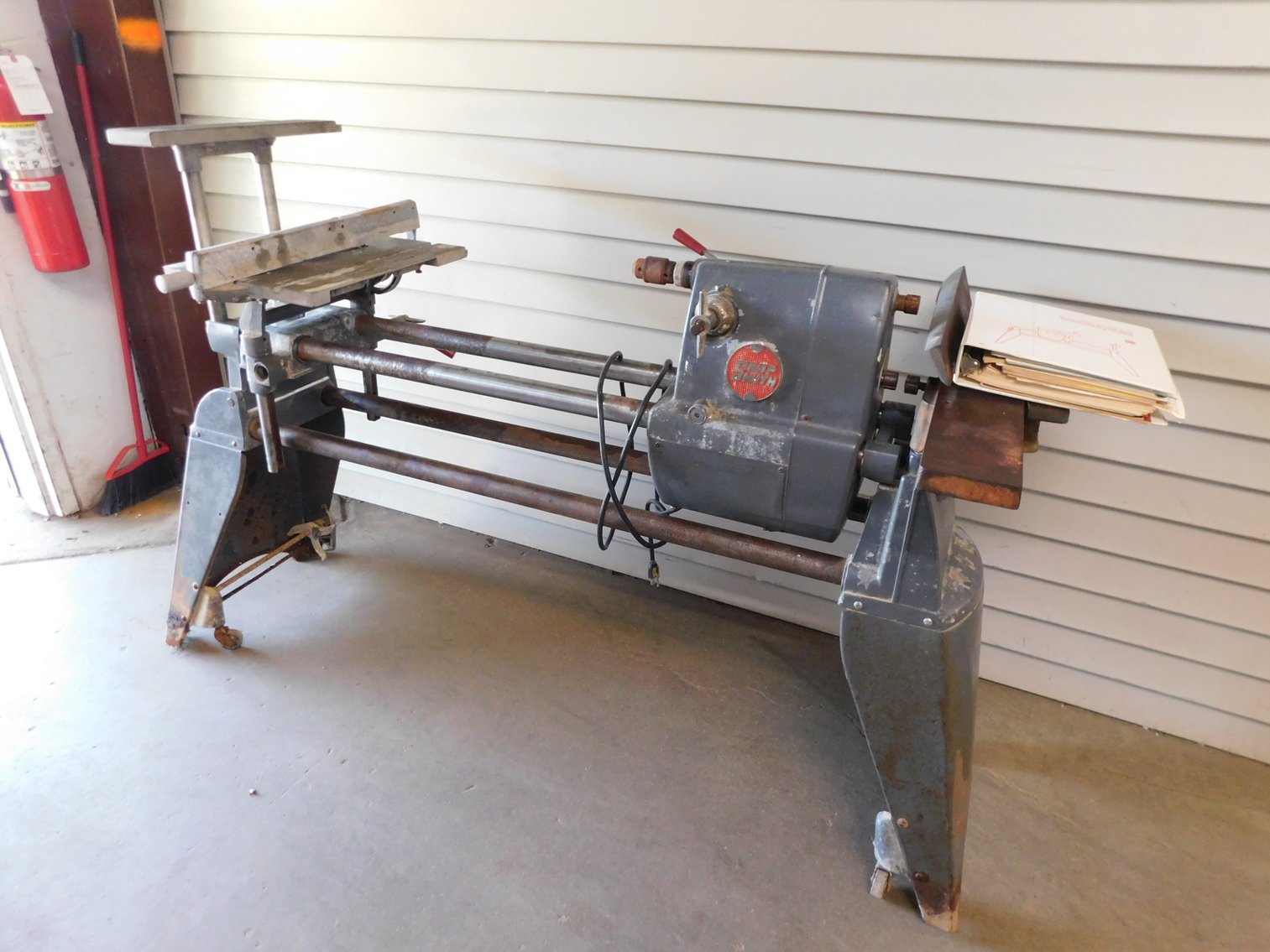 Image for Absolute Online Auction #2187