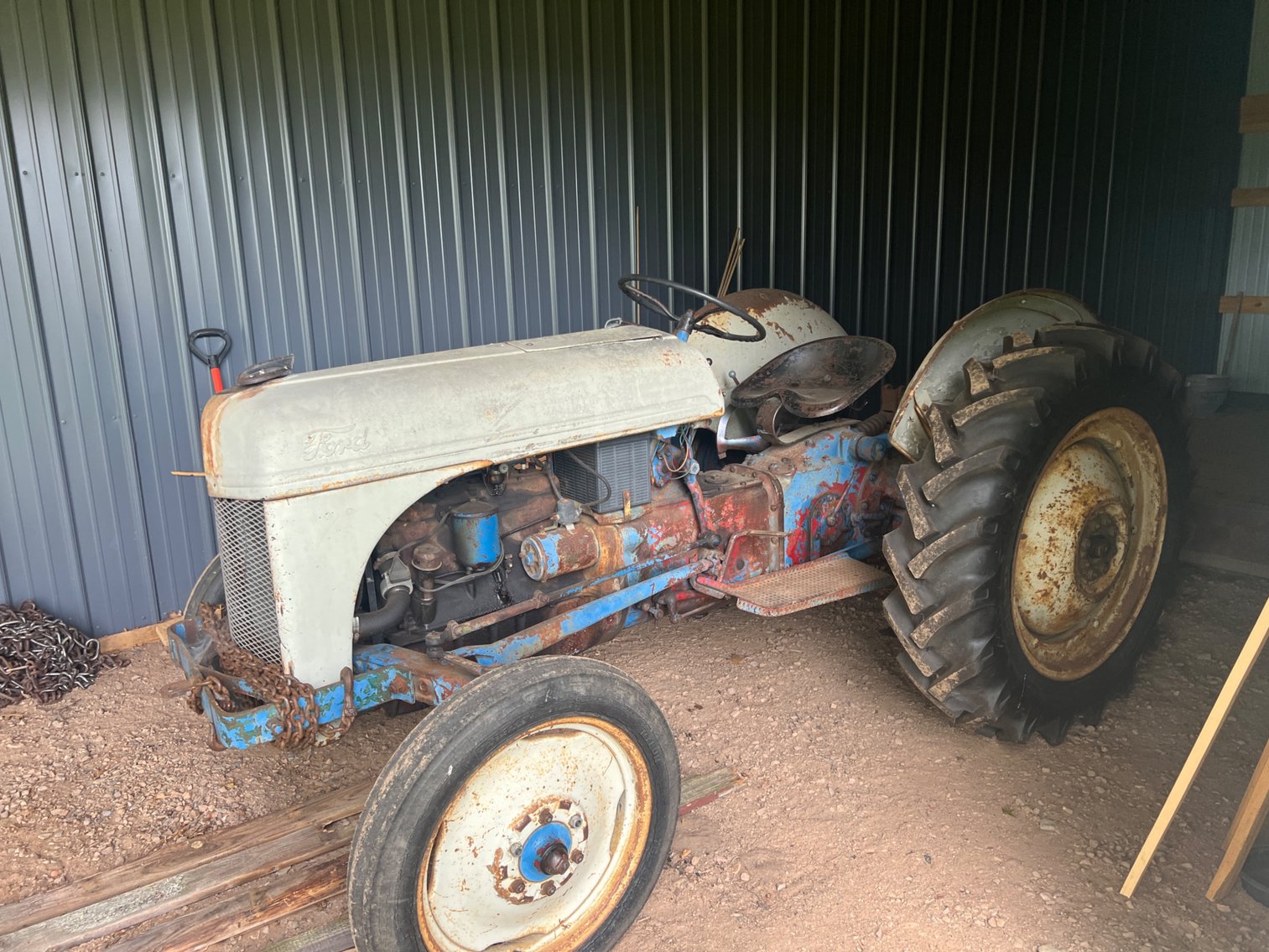 Image for Tomahawk, WI ** JD Backhoe, Zero Turn Mower, Tools, Guns, Trailer, Sporting Goods