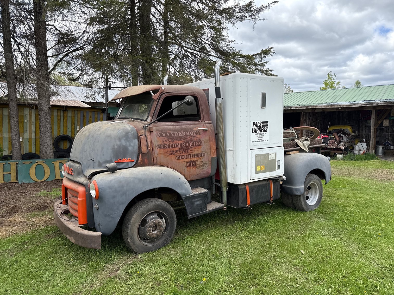 Image for Hiles, WI Online Auction *** Trucks, Motorcycles, Antiques, Sporting Goods, Tractors & More!