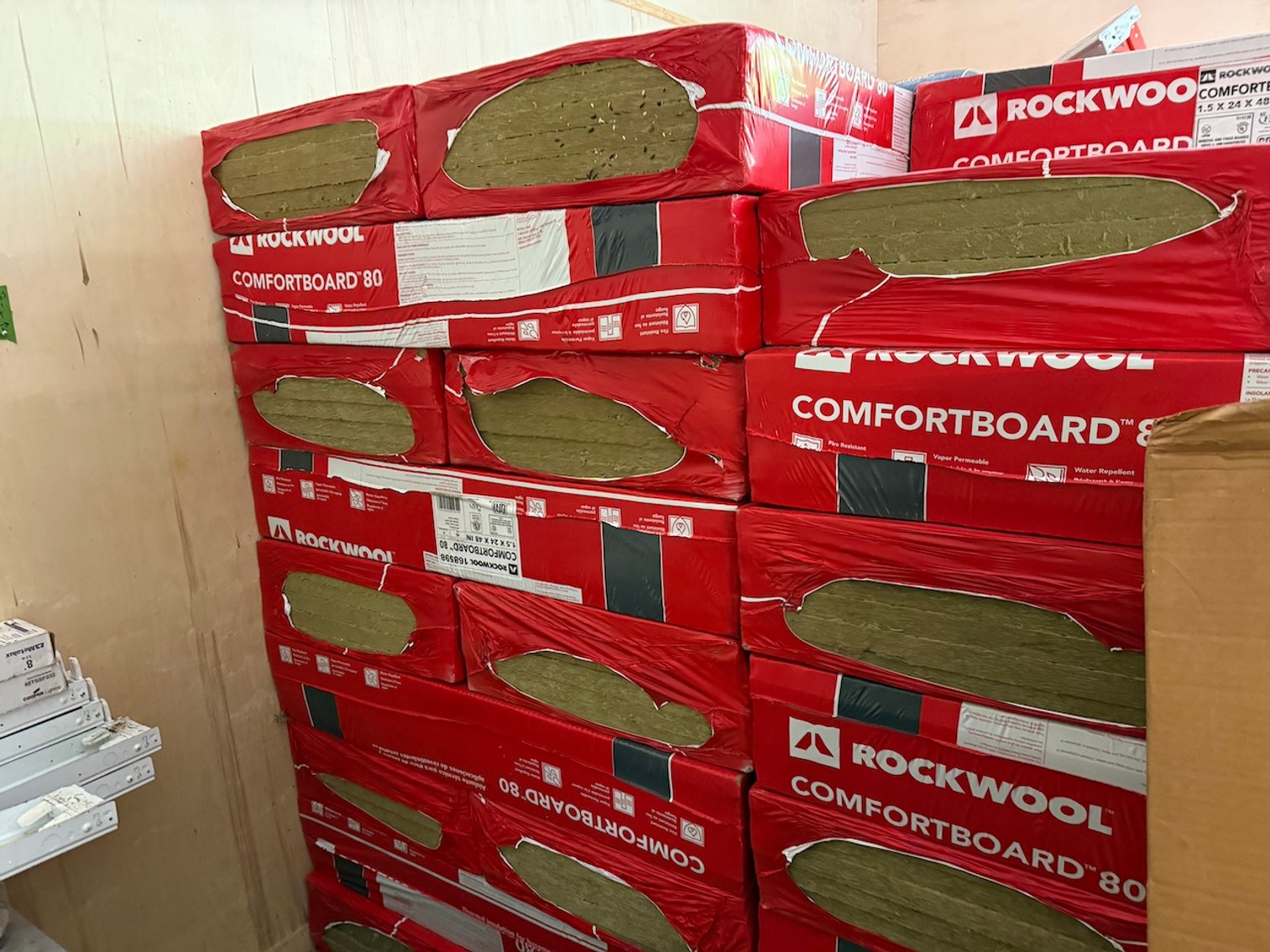 Image for Eagle River, July 27 *** Large Amount of Tools, Tractors, 35 Guns, Sporting Goods, Home Contents & More! 