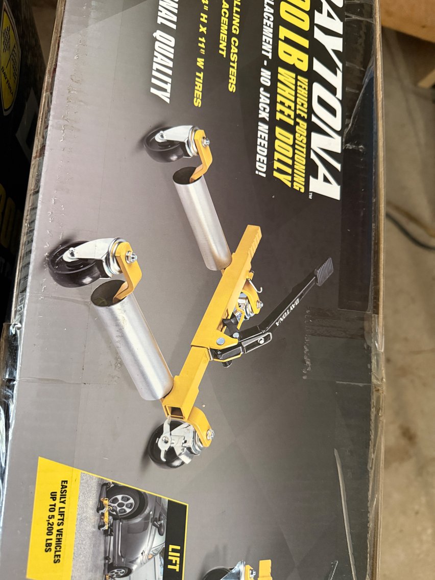 Image for Eagle River, July 27 *** Large Amount of Tools, Tractors, 35 Guns, Sporting Goods, Home Contents & More! 