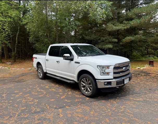 Image for Manitowish Waters, Wi *** Like New Truck, Bennington Pontoon, Floe Lift, Beautiful Home Furnishings!