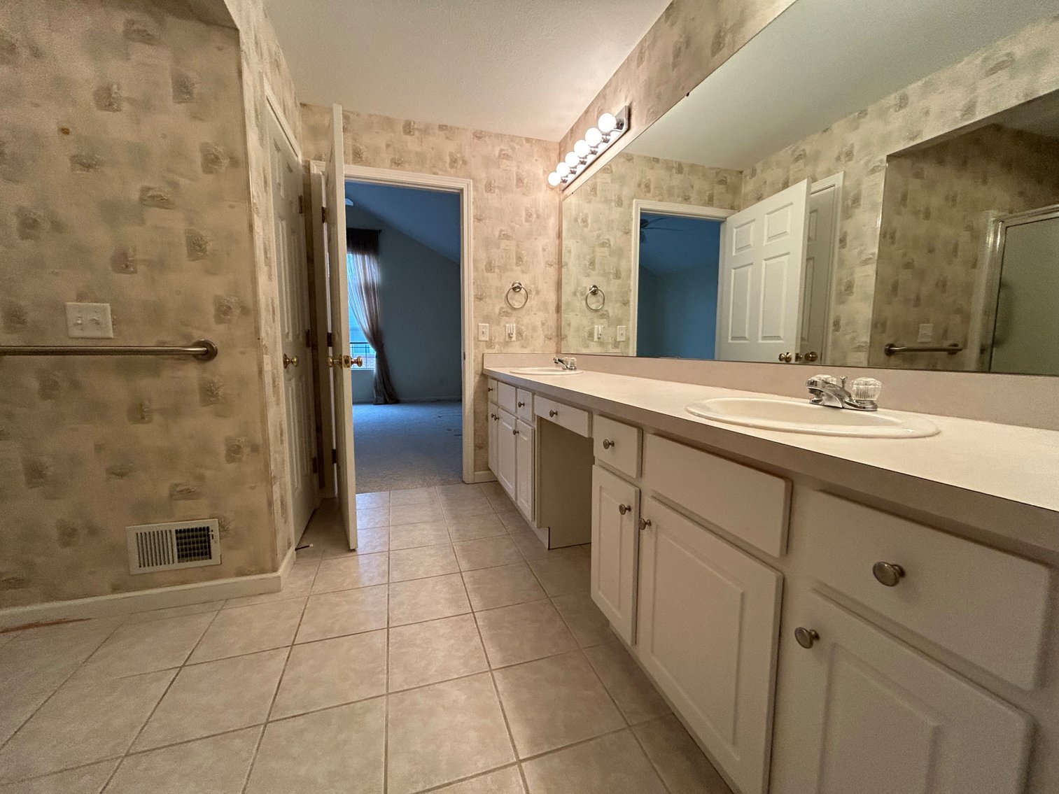 Image for 68 Summerfield Blvd Bowling Green, OH  43402