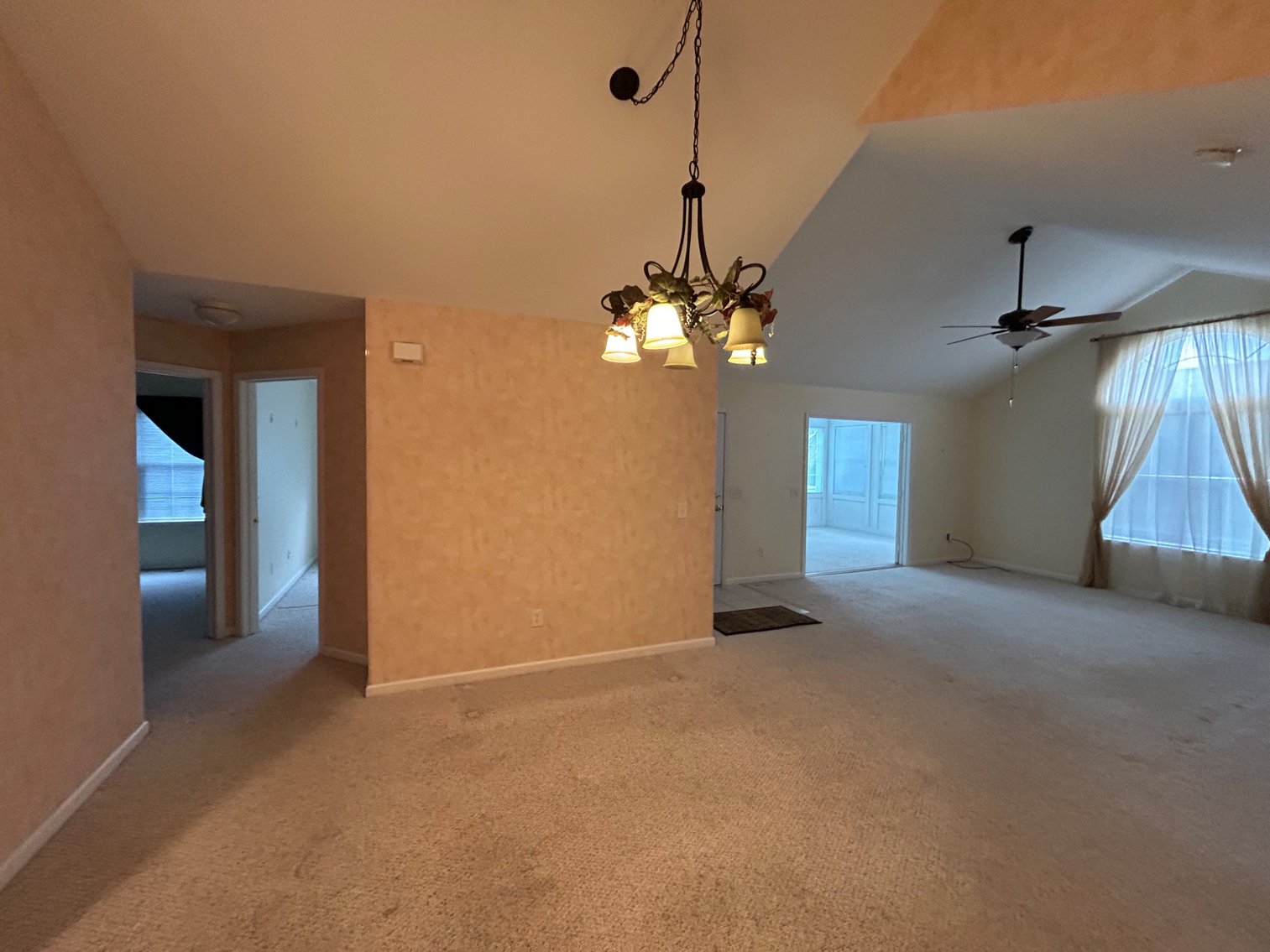 Image for 68 Summerfield Blvd Bowling Green, OH  43402