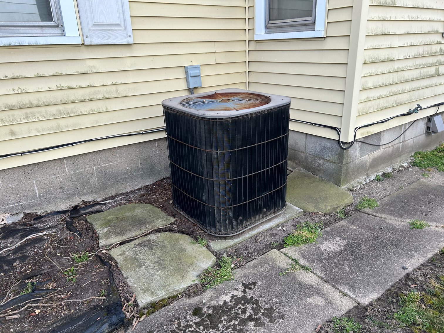 Image for Duplex in Bowling Green, OH  43402