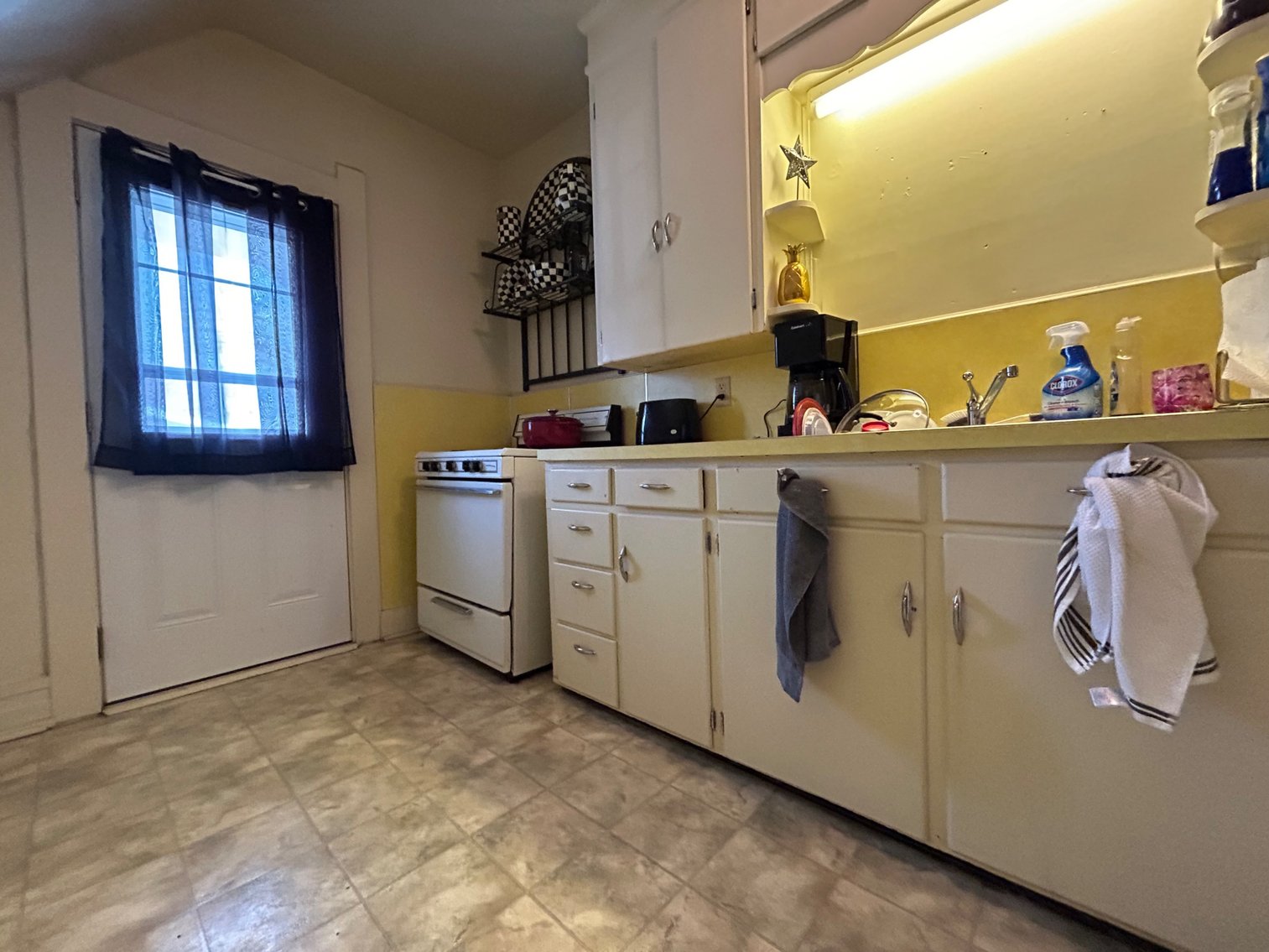 Image for Duplex in Bowling Green, OH  43402