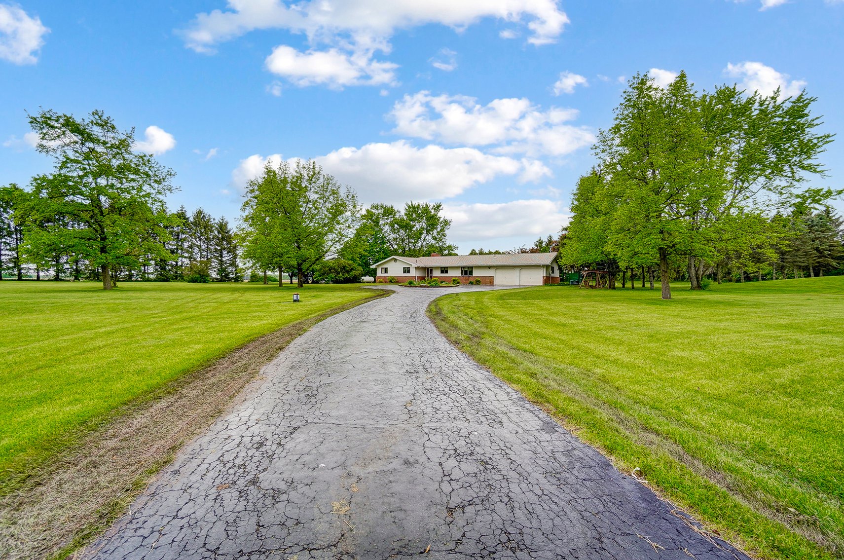 Image for 19221 W. River Rd, Bowling Green, OH  43402