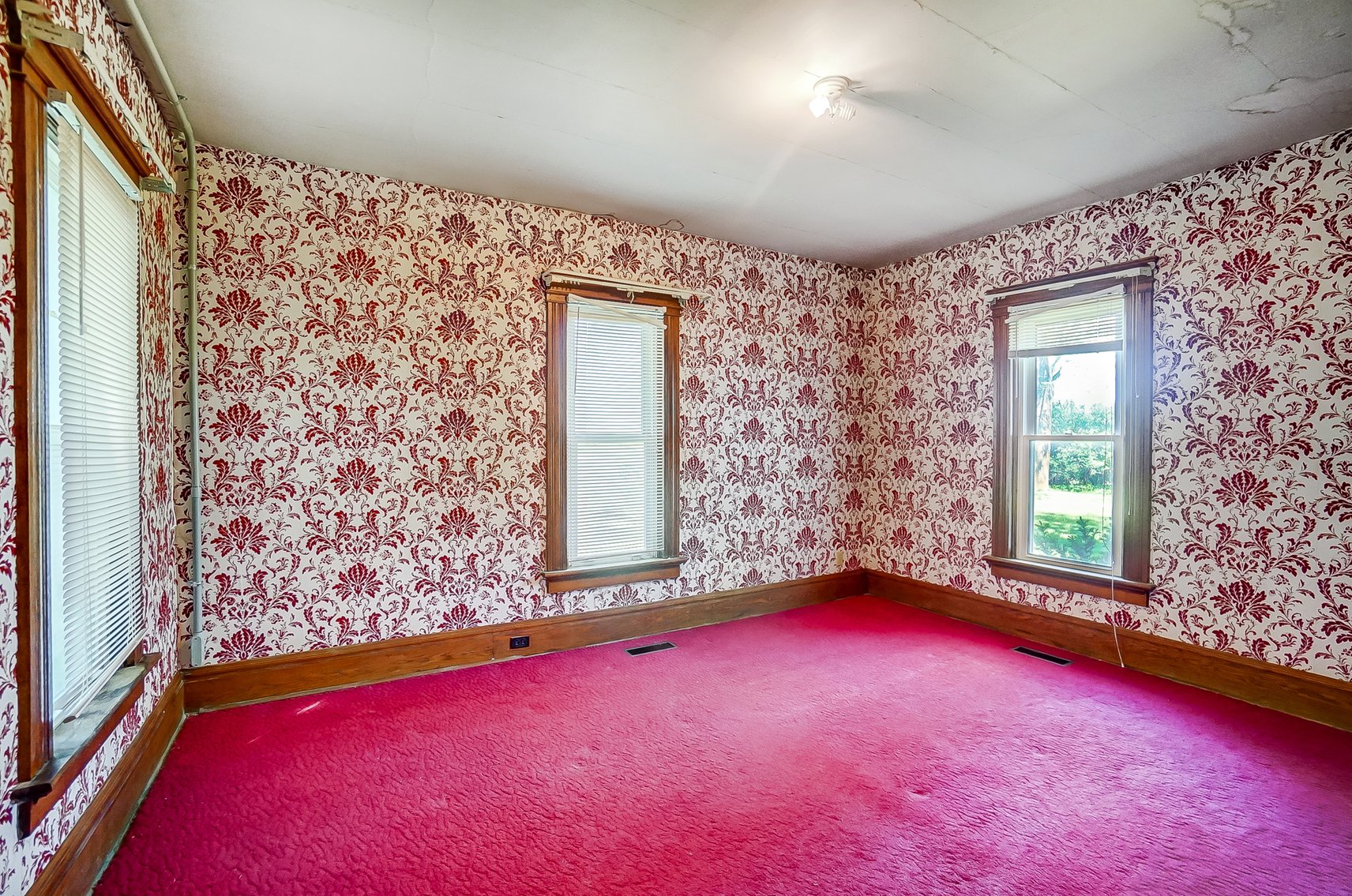 Image for Country Home with Pond and Pole Barn