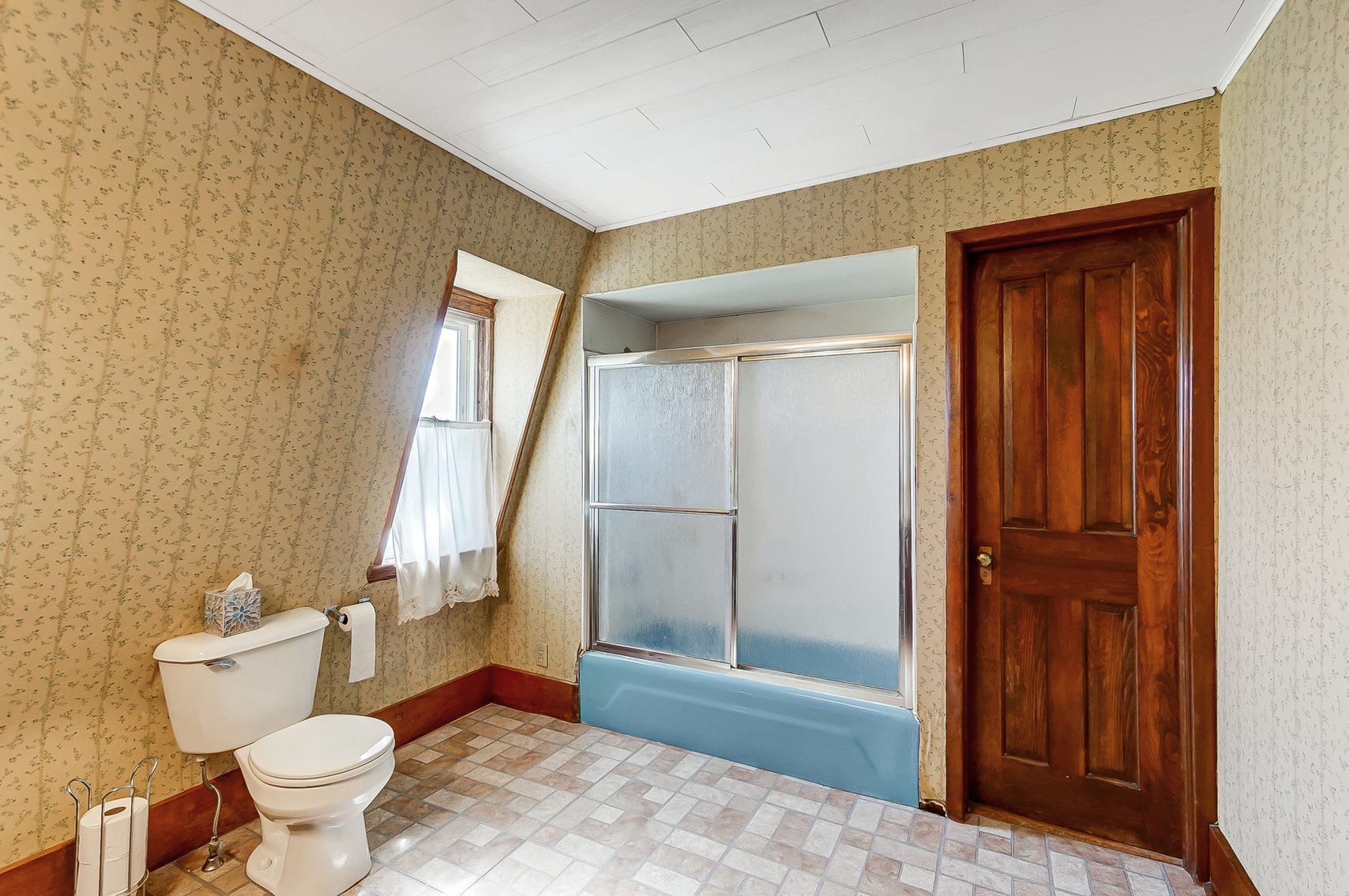 Image for Country Home with Pond and Pole Barn