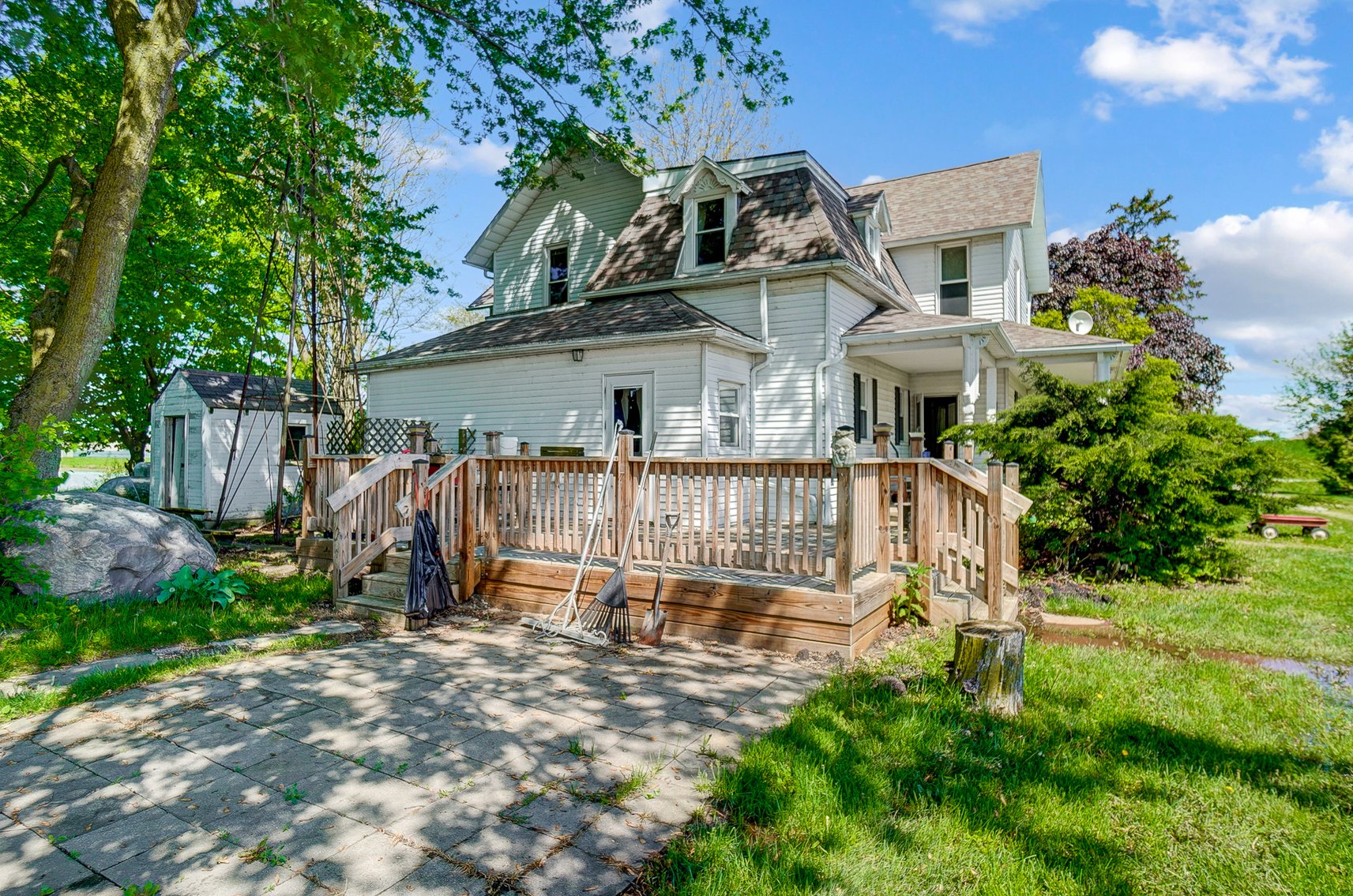 Image for Country Home with Pond and Pole Barn