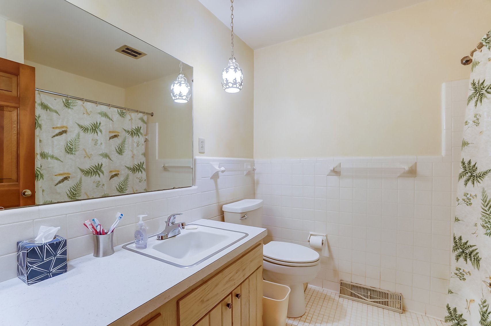 Image for 1308 Brownwood Dr, Bowling Green, OH  43402