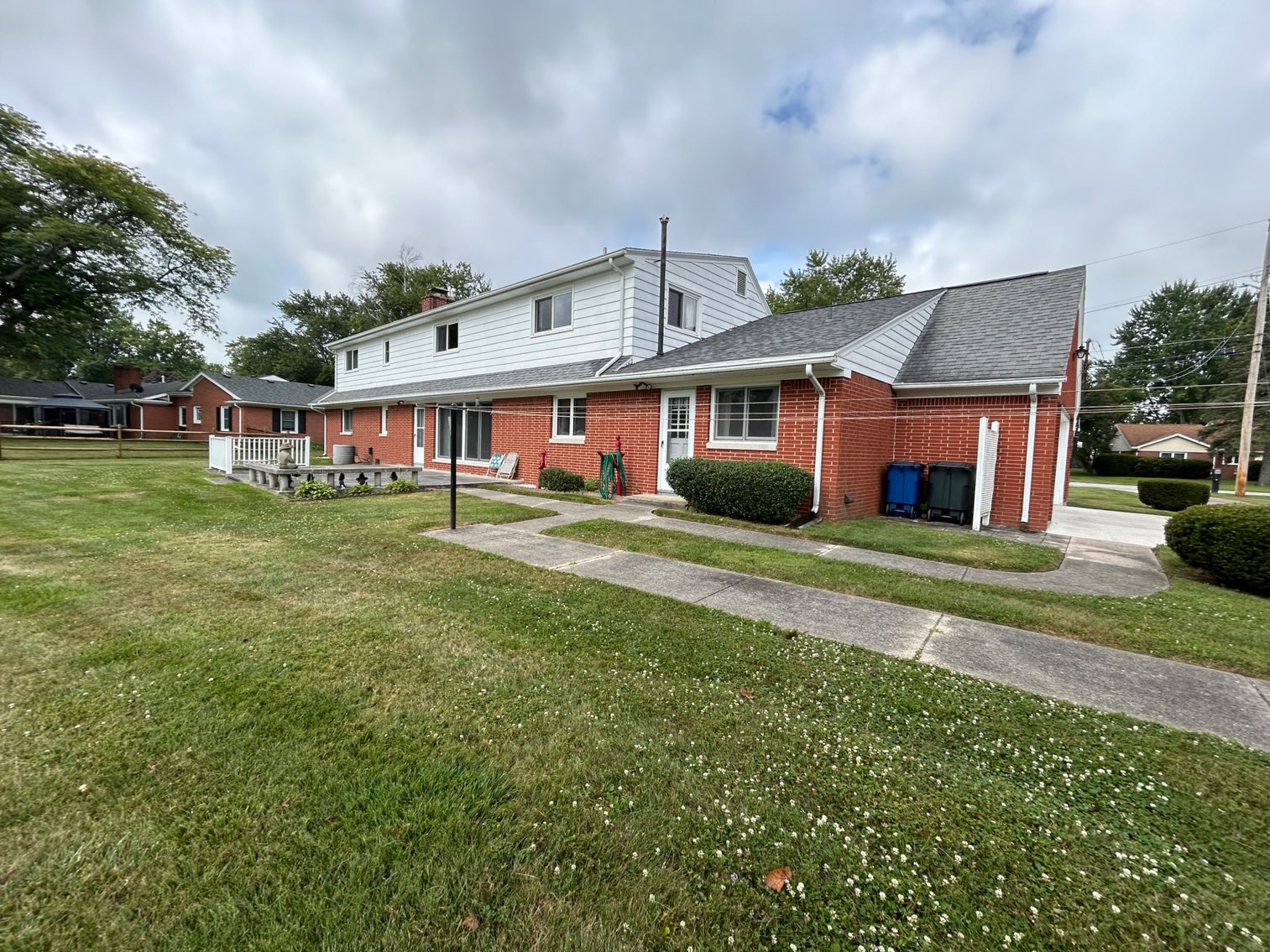 Image for 809 Cherry Hill Dr, Bowling Green, OH  43402