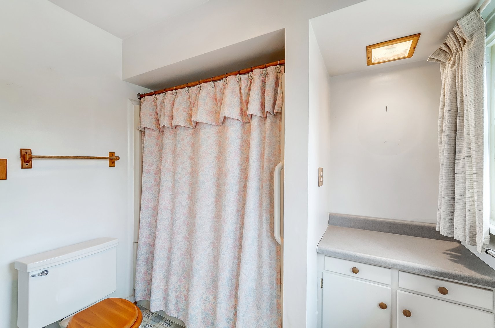 Image for 215 Liberty Drive Bowling Green, OH  43402