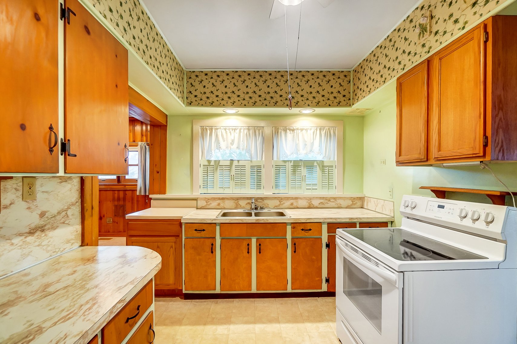 Image for 215 Liberty Drive Bowling Green, OH  43402