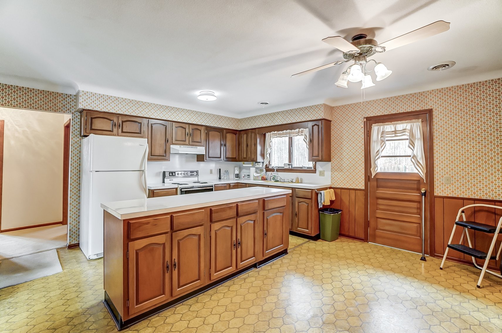 Image for 6719 BLOOMDALE RD, BLOOMDALE, OH 44817