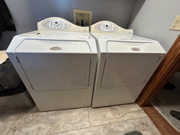 Small but Mighty Online Auction