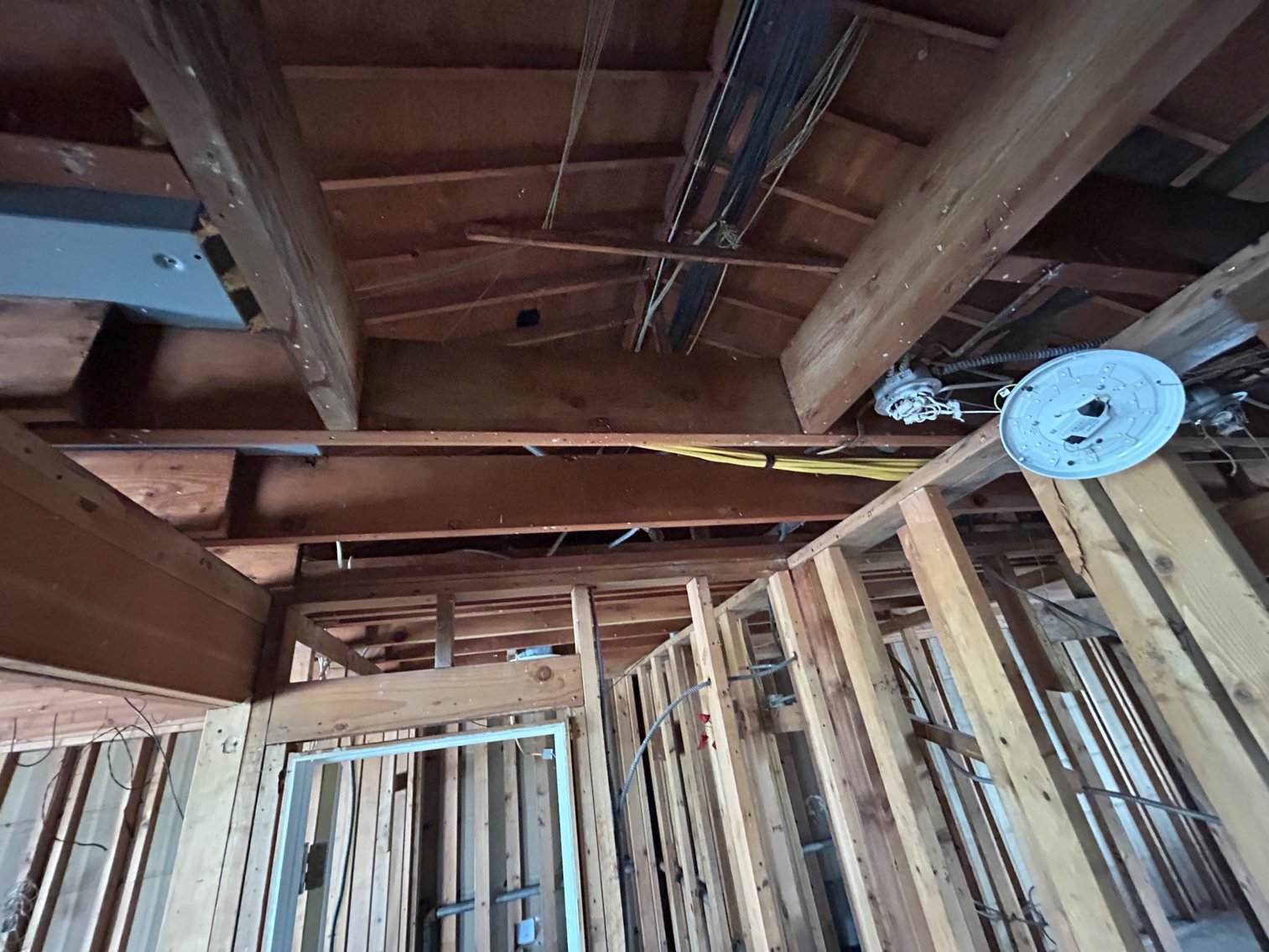 Image for 10+/- ACRES with Hotel and Buildings