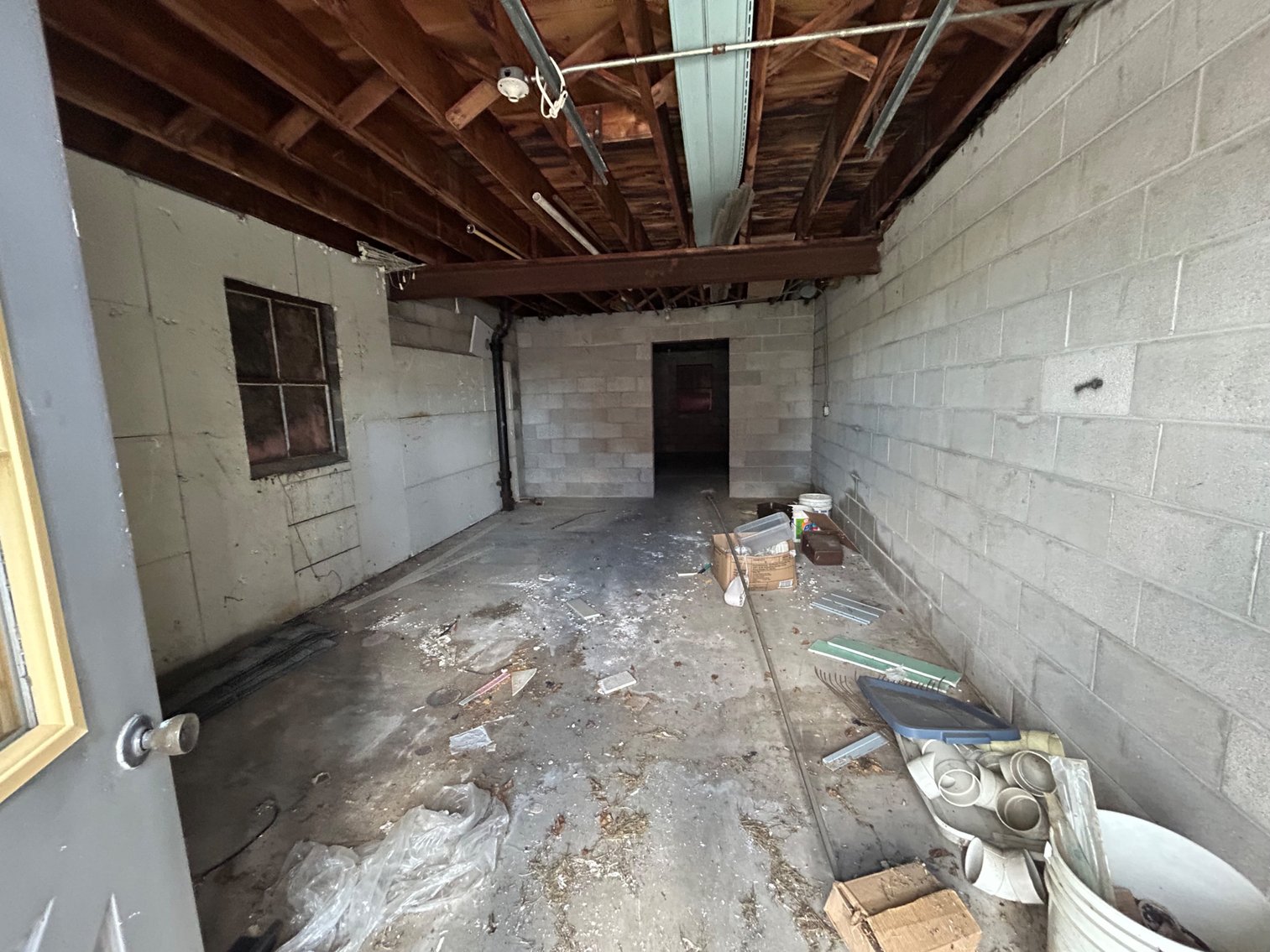 Image for 10+/- ACRES with Hotel and Buildings