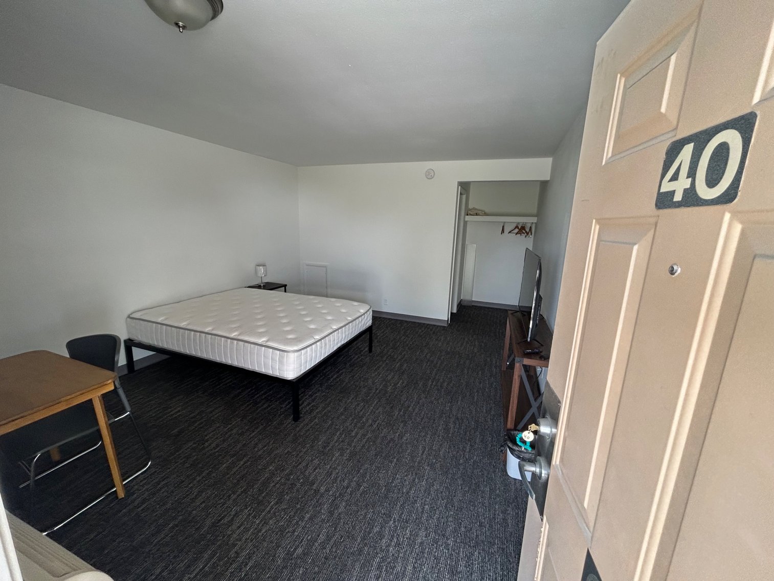 Image for 10+/- ACRES with Hotel and Buildings