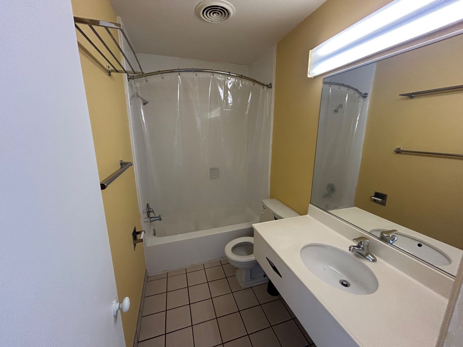 Image for 10+/- ACRES with Hotel and Buildings