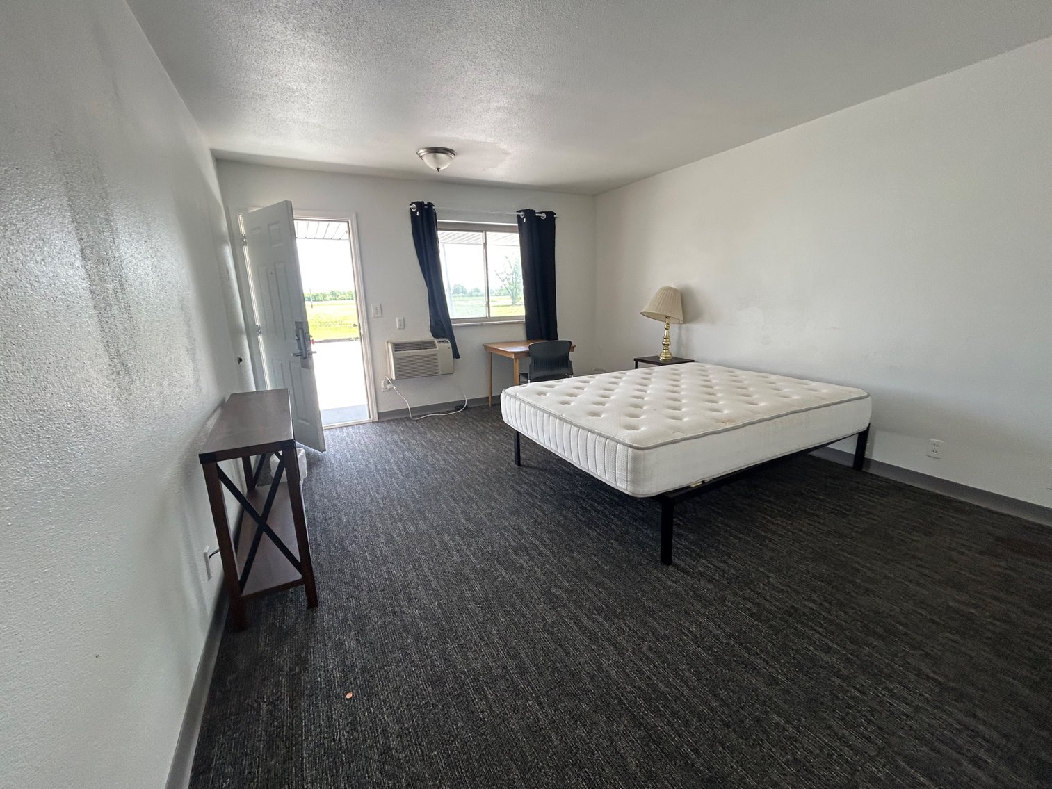 Image for 10+/- ACRES with Hotel and Buildings