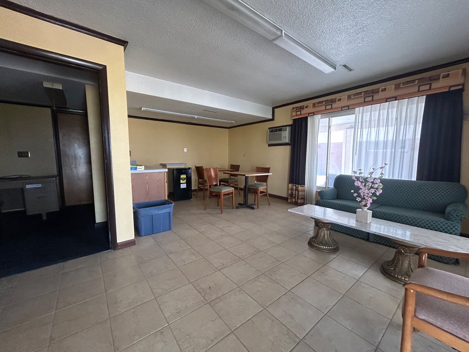 Image for 10+/- ACRES with Hotel and Buildings