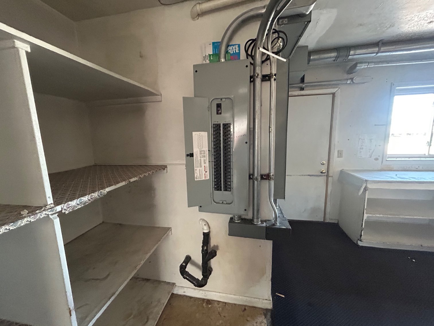 Image for 10+/- ACRES with Hotel and Buildings