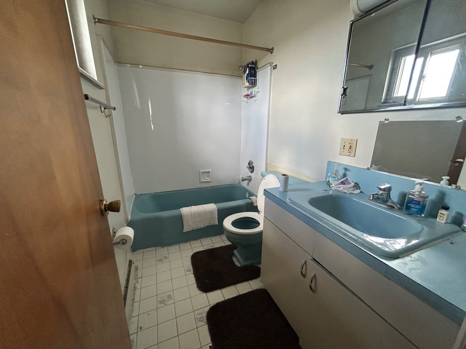 Image for 10+/- ACRES with Hotel and Buildings