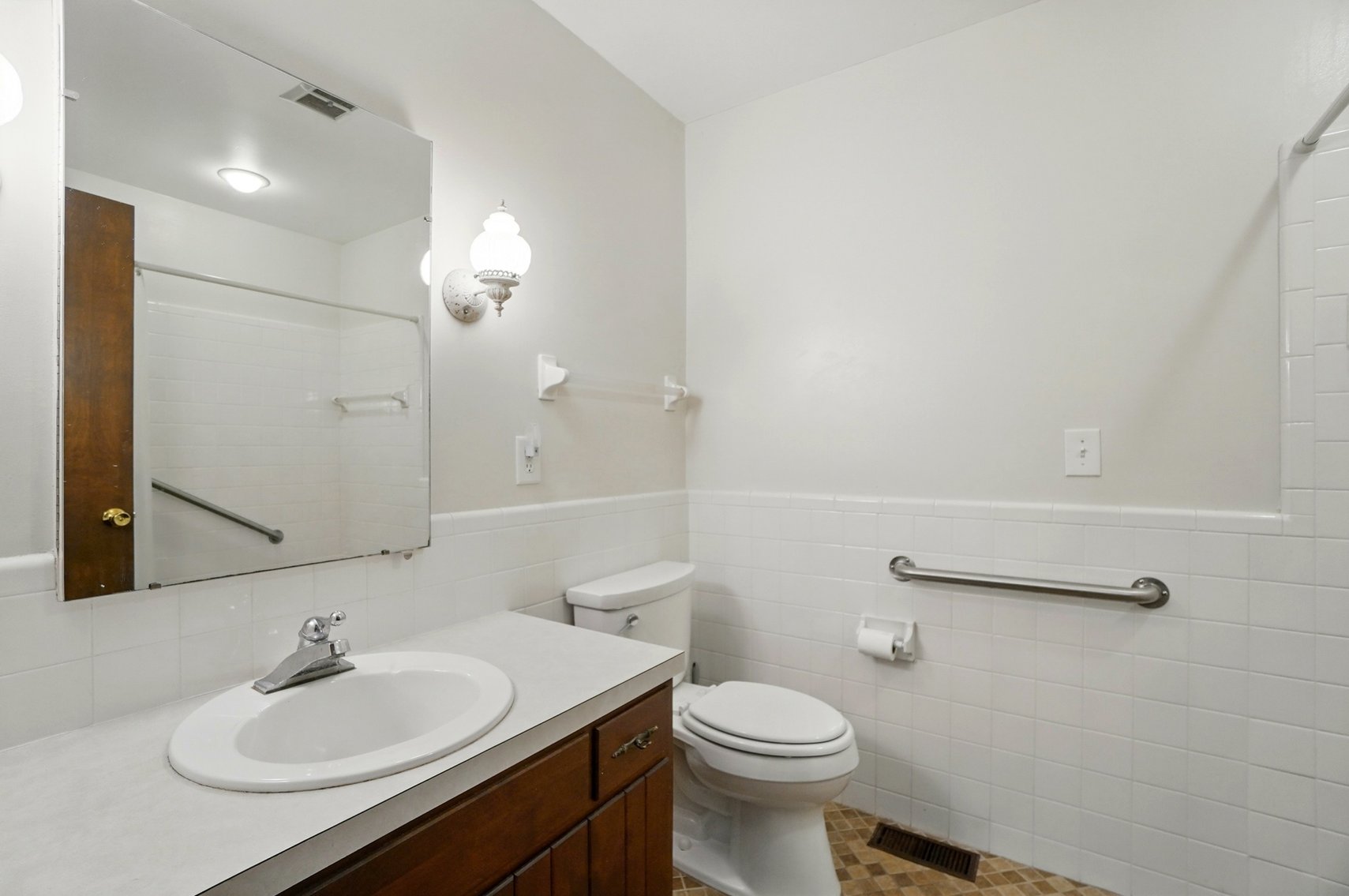 Image for 1110 Bourgogne Ave, Bowling Green, OH  43402