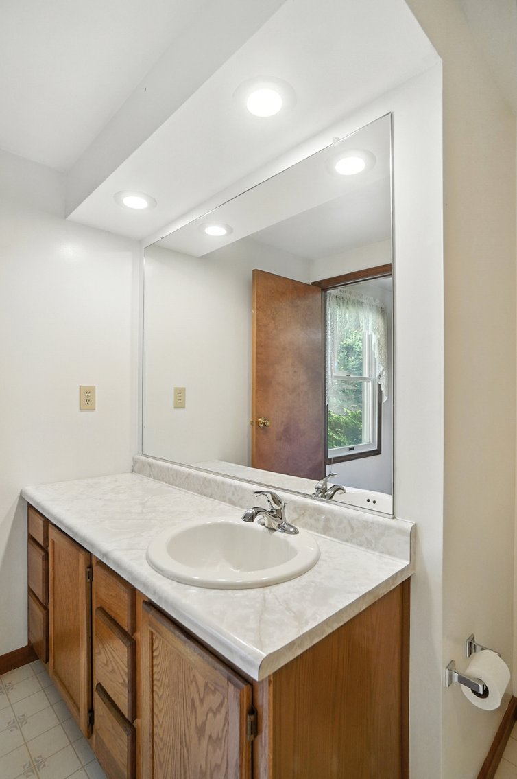 Image for 120 Moore St, Pemberville, OH 43450