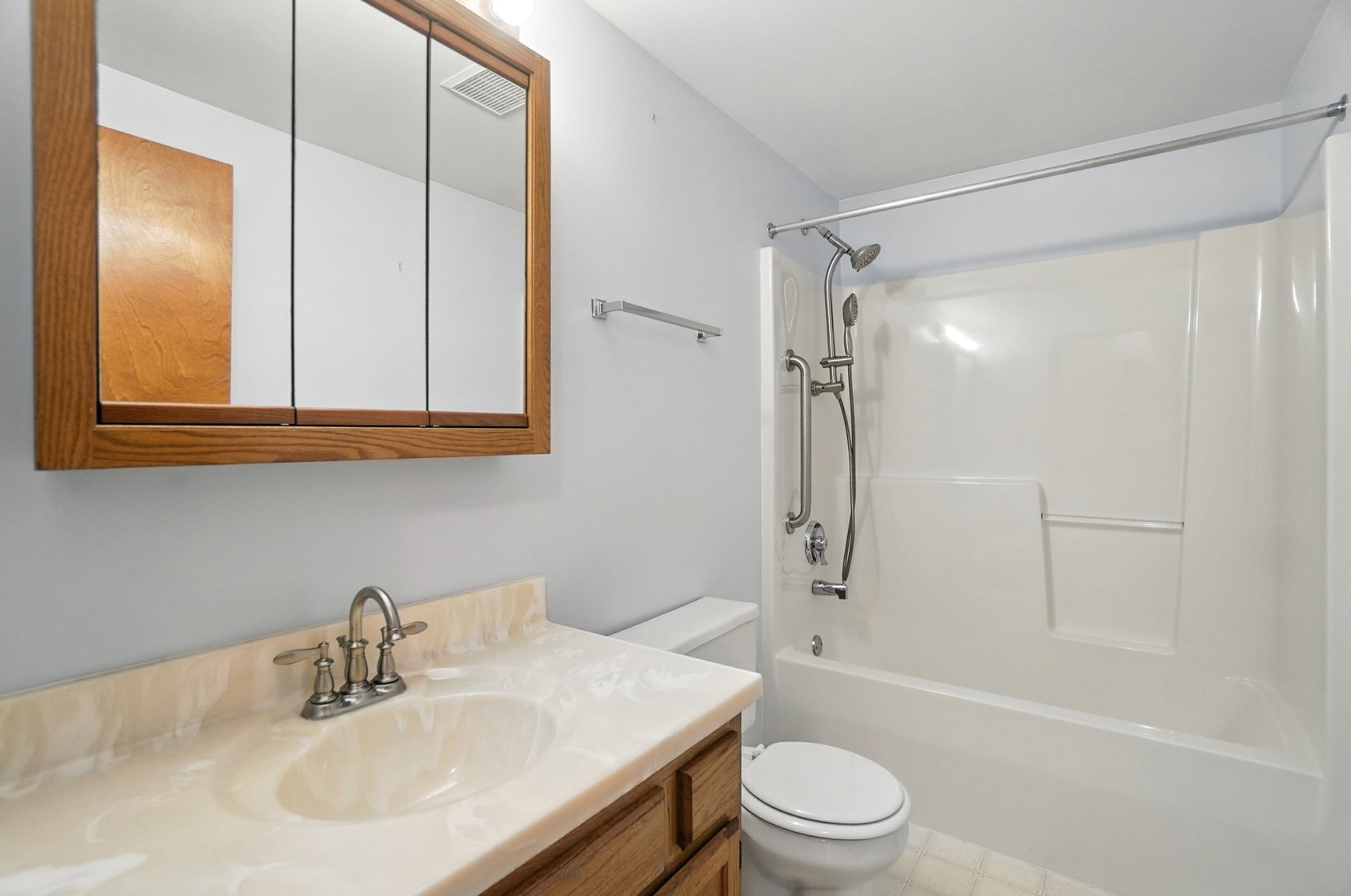 Image for 120 Moore St, Pemberville, OH 43450