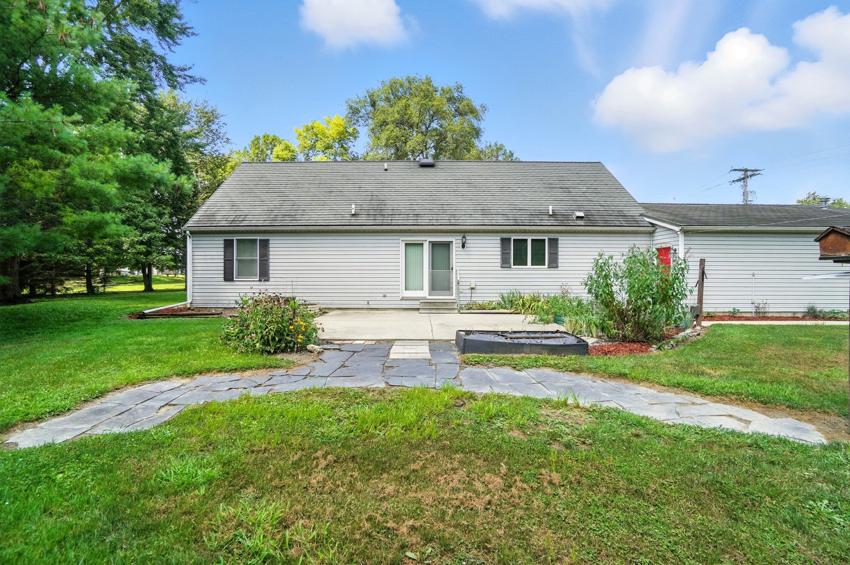 Image for 120 Moore St, Pemberville, OH 43450