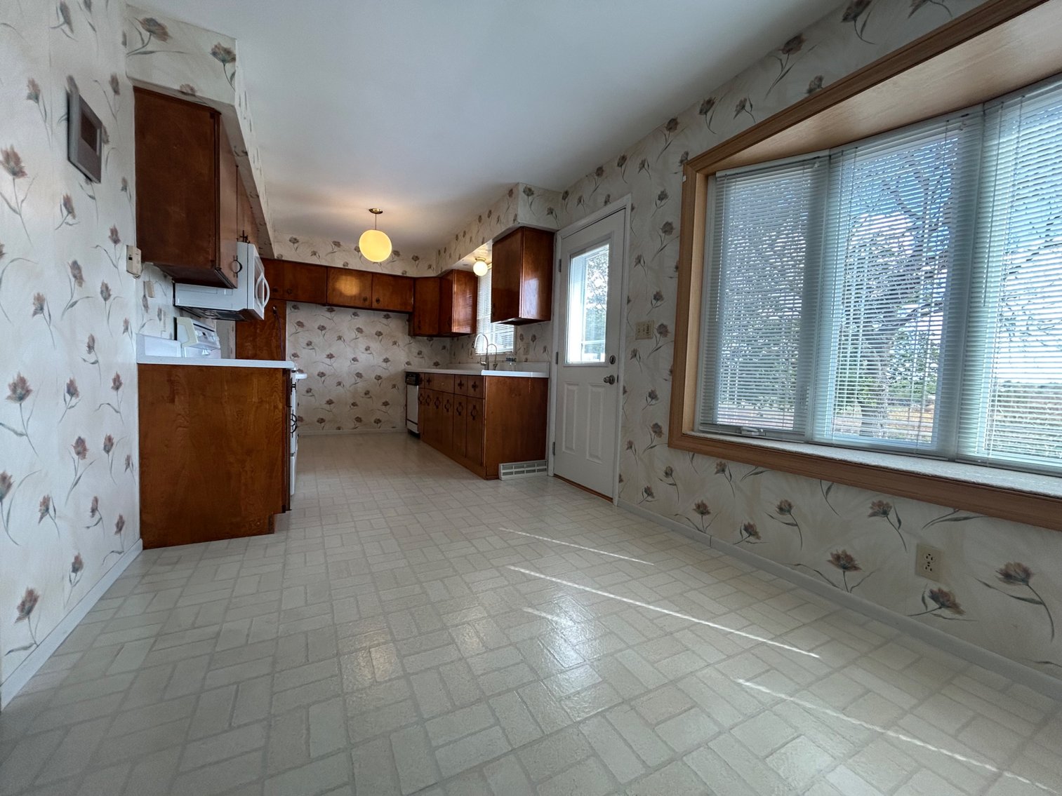 Image for 13380 Klopfenstein Rd, Bowling Green OH  43402