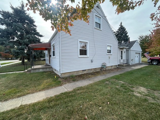 2000 Sheffield PL, Northwood, Oh 43619