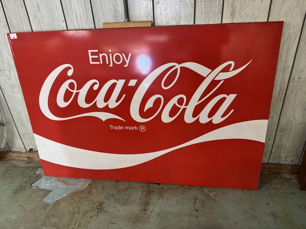 Image for Estate Variety Auction – Decor, Tools, Glass, Antiques, Dolls & More!