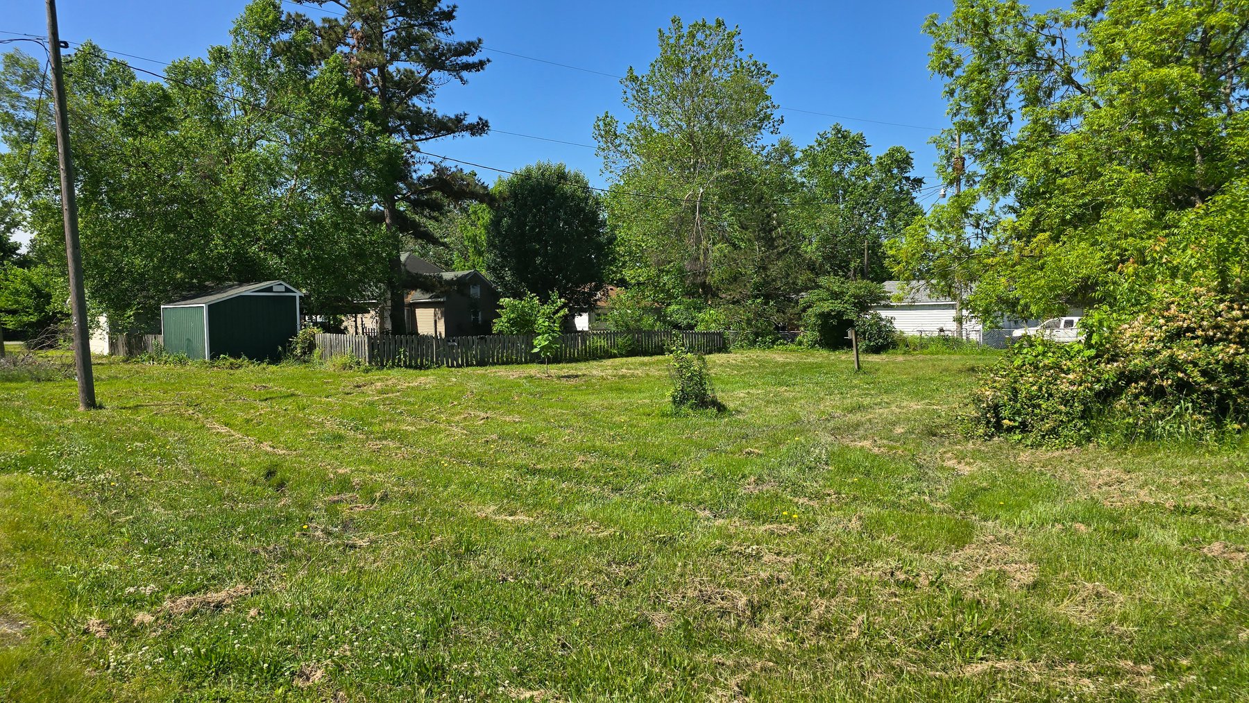 Image for Ready for Your Magic Touch: Herrin Home at Online Auction