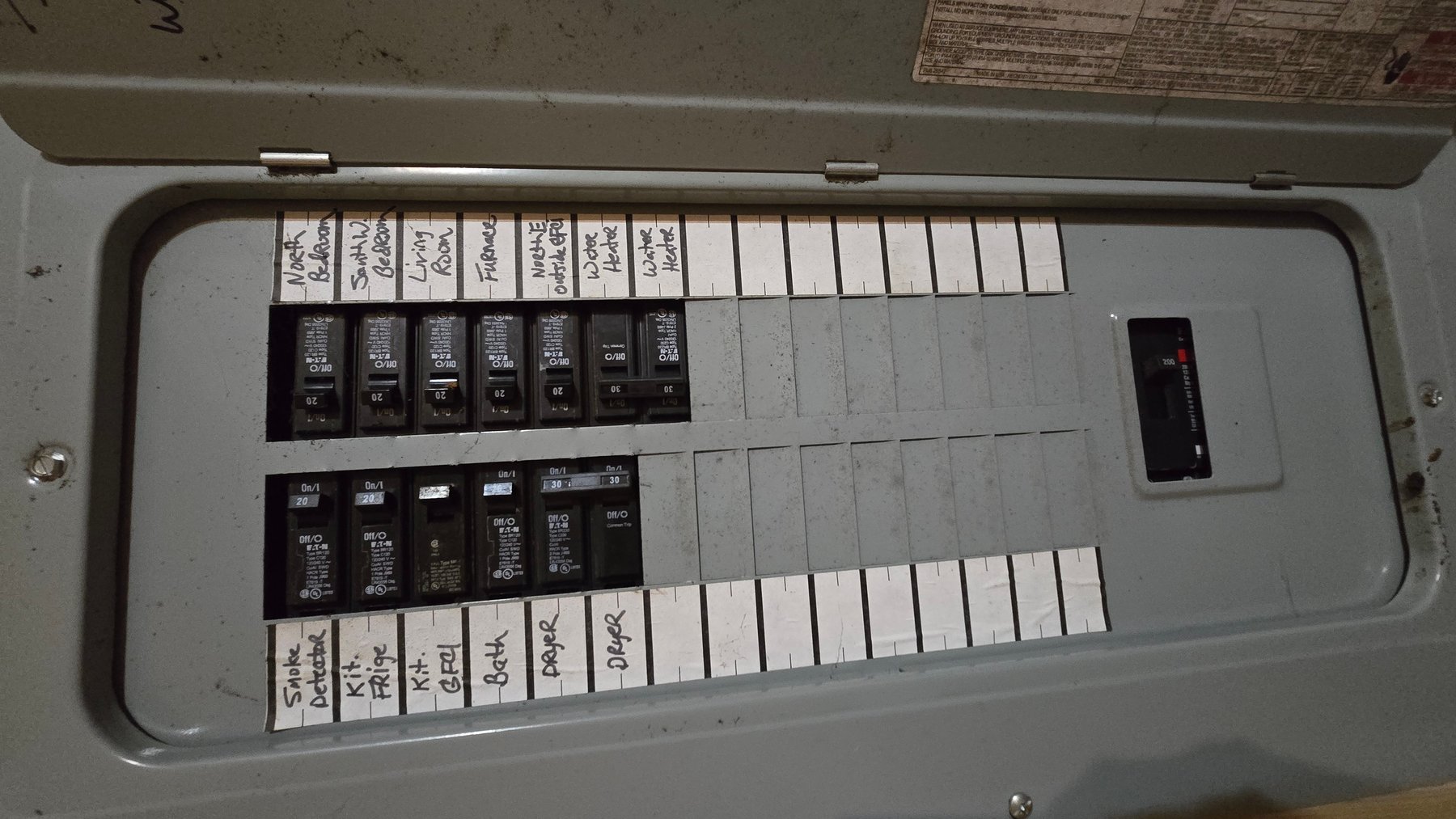 Image for Ready for Your Magic Touch: Herrin Home at Online Auction