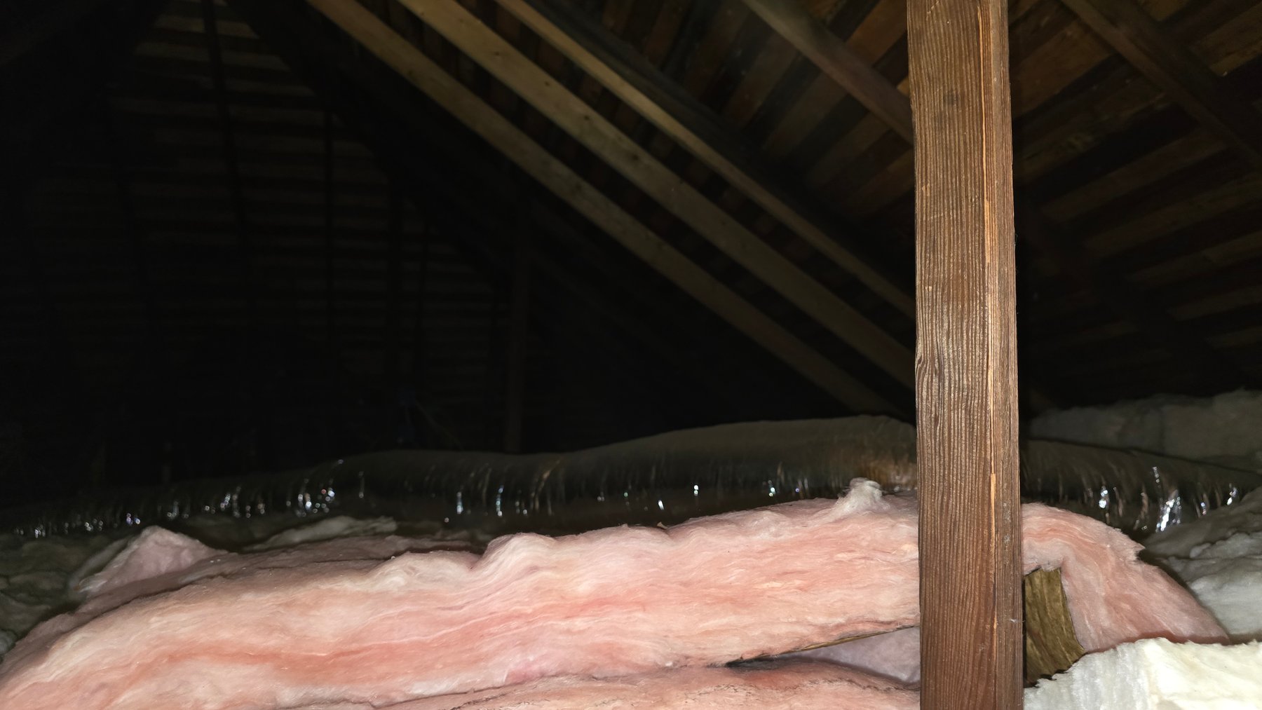 Image for Ready for Your Magic Touch: Herrin Home at Online Auction