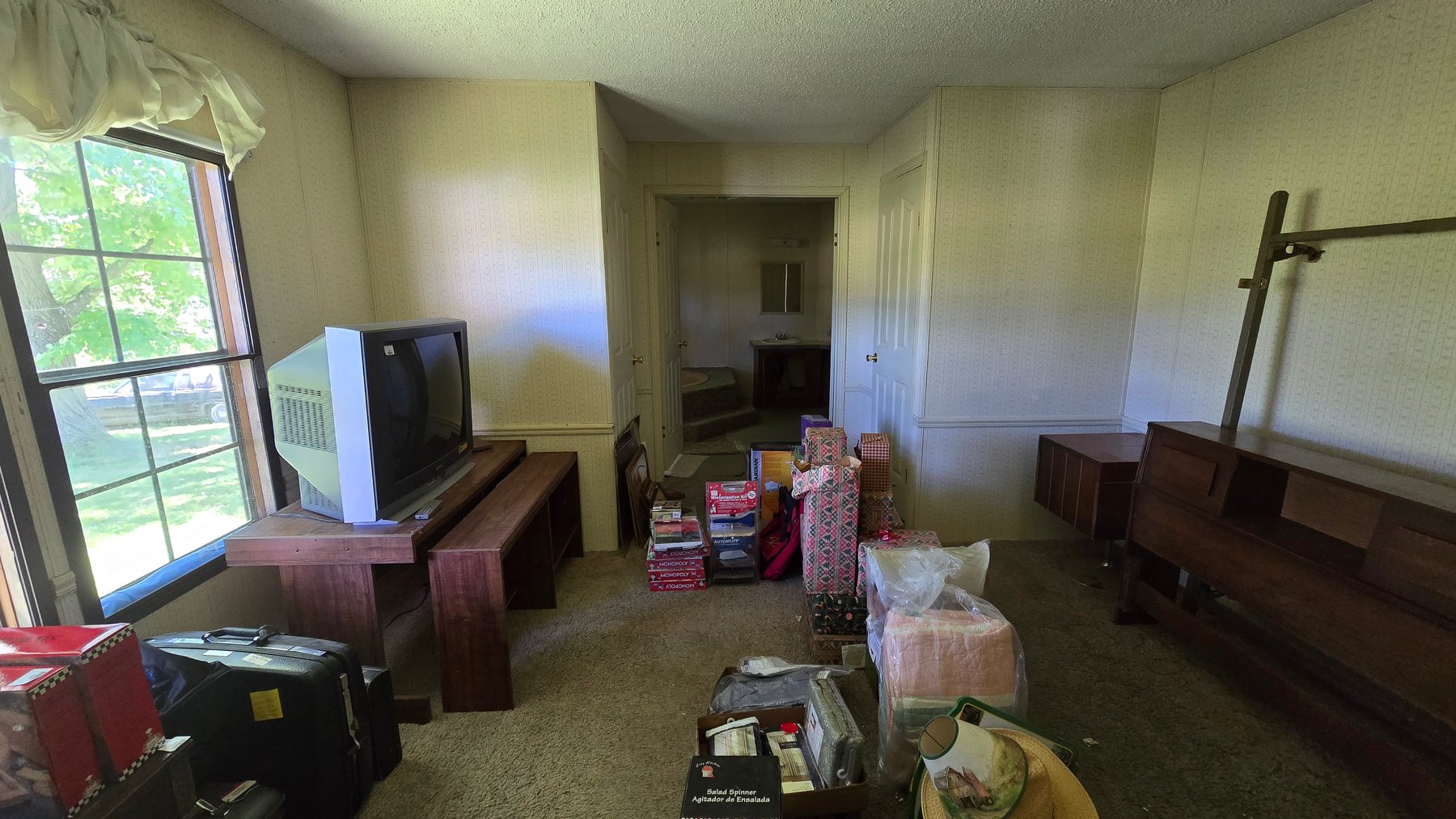 Image for Peaceful Country Living with Privacy and Space