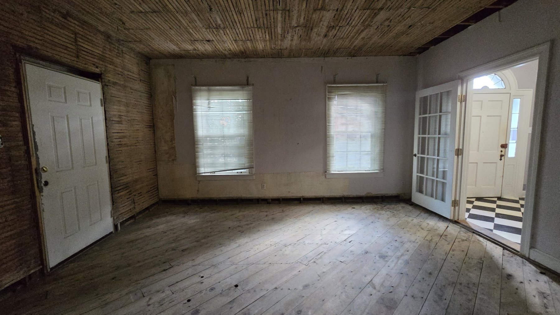 Image for Historic 2-Story Sears Home -- Online Real Estate Auction