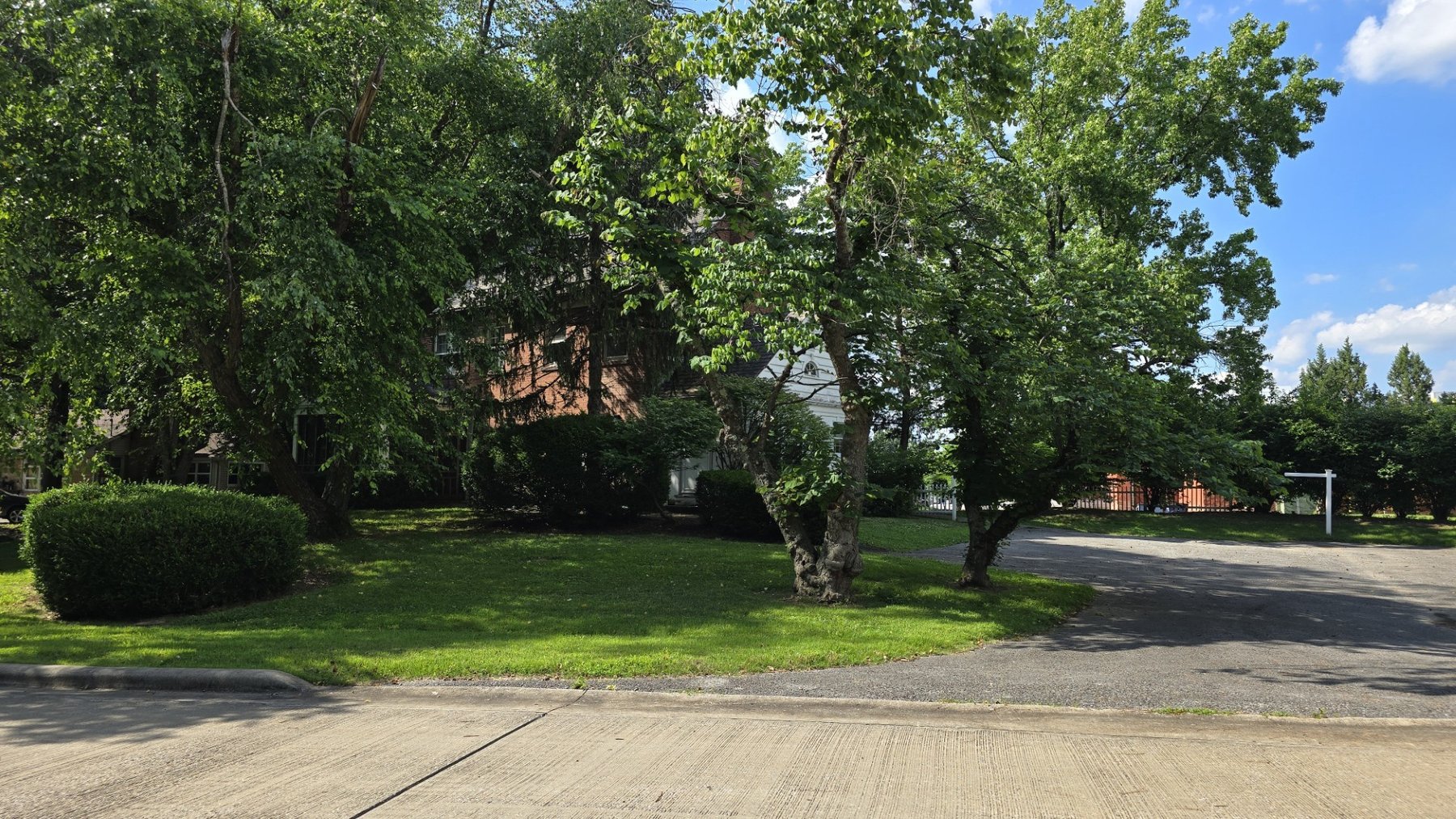 Image for Historic 2-Story Sears Home -- Online Real Estate Auction