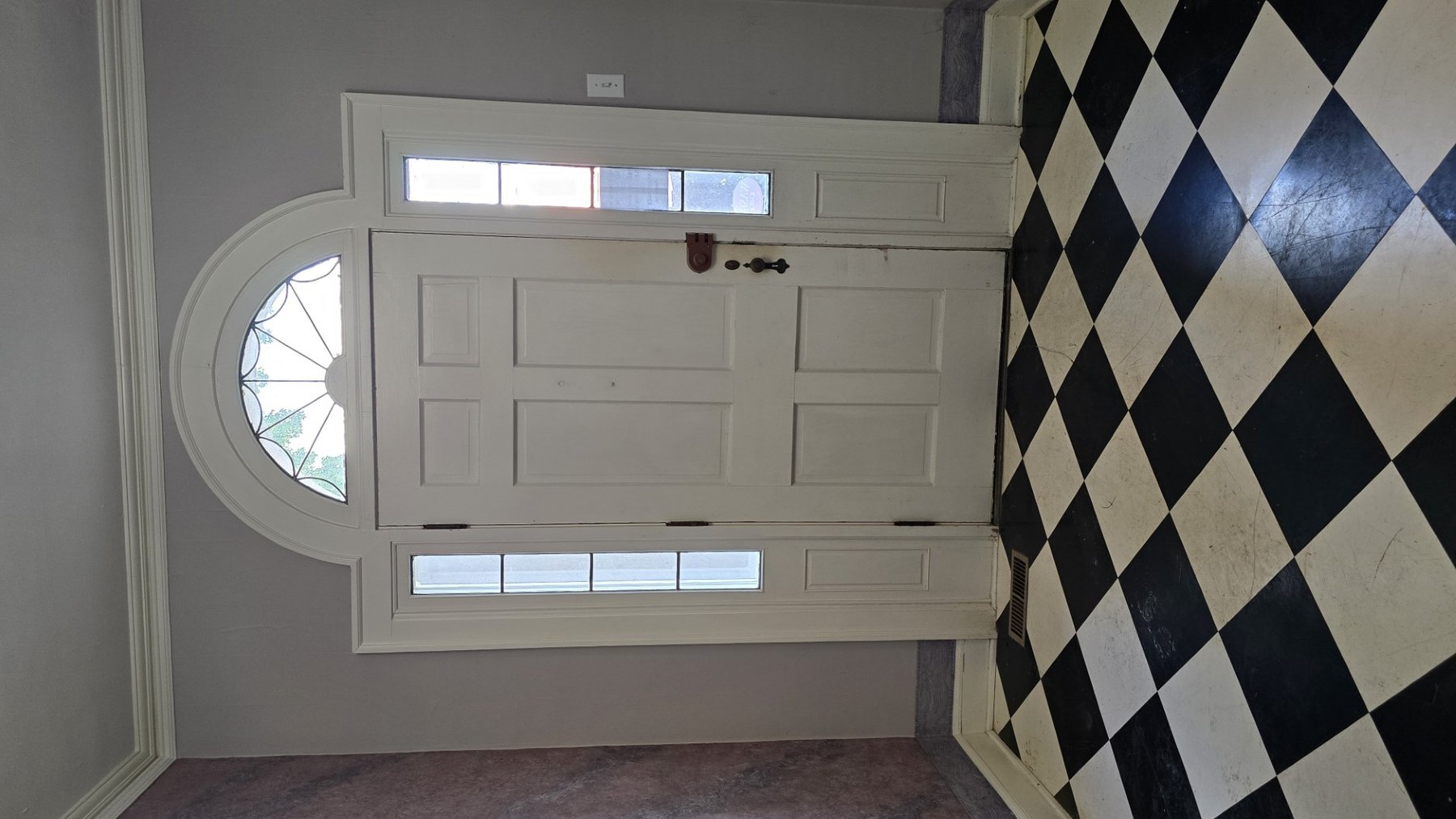 Image for Historic 2-Story Sears Home -- Online Real Estate Auction