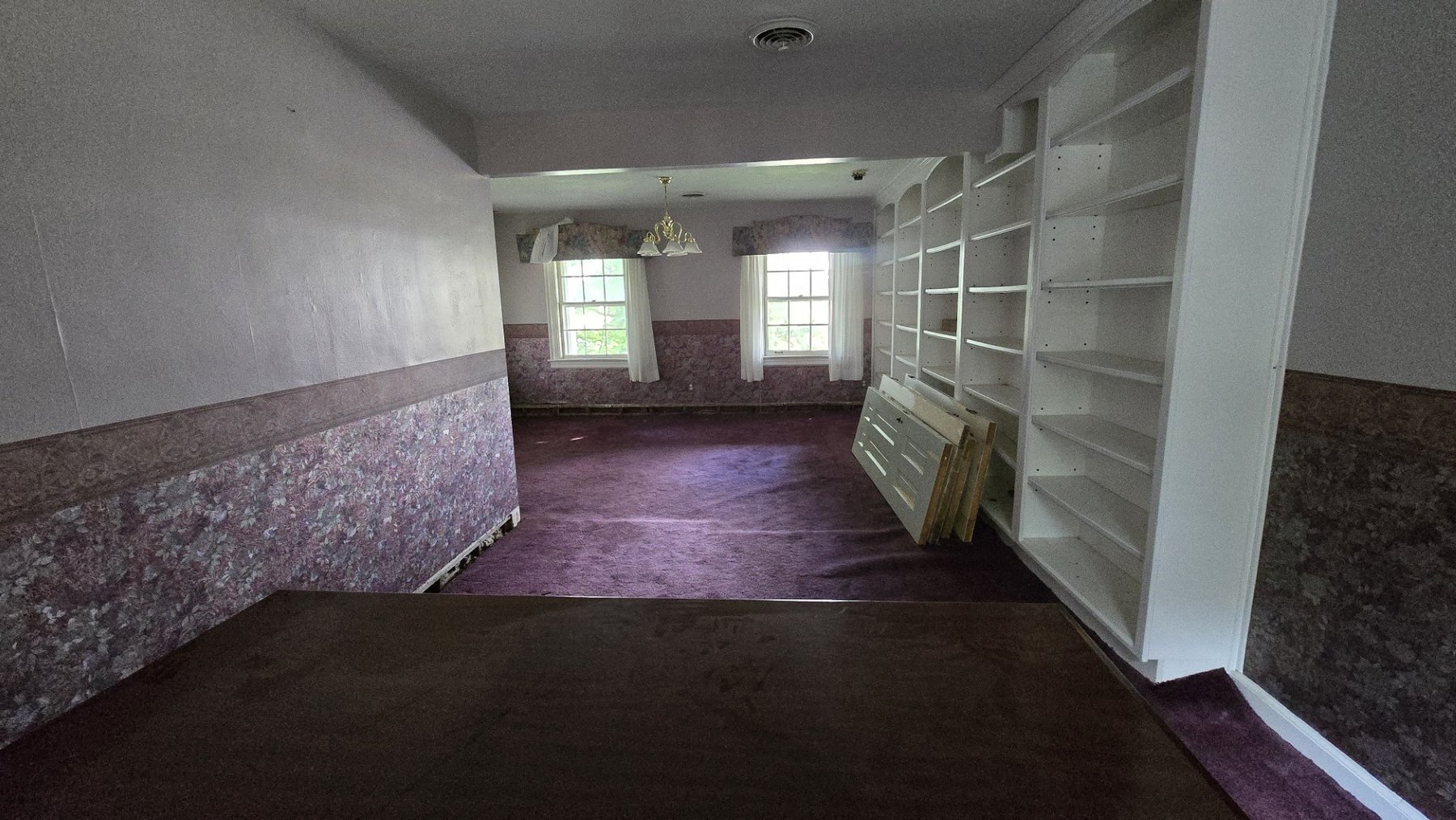 Image for Historic 2-Story Sears Home -- Online Real Estate Auction