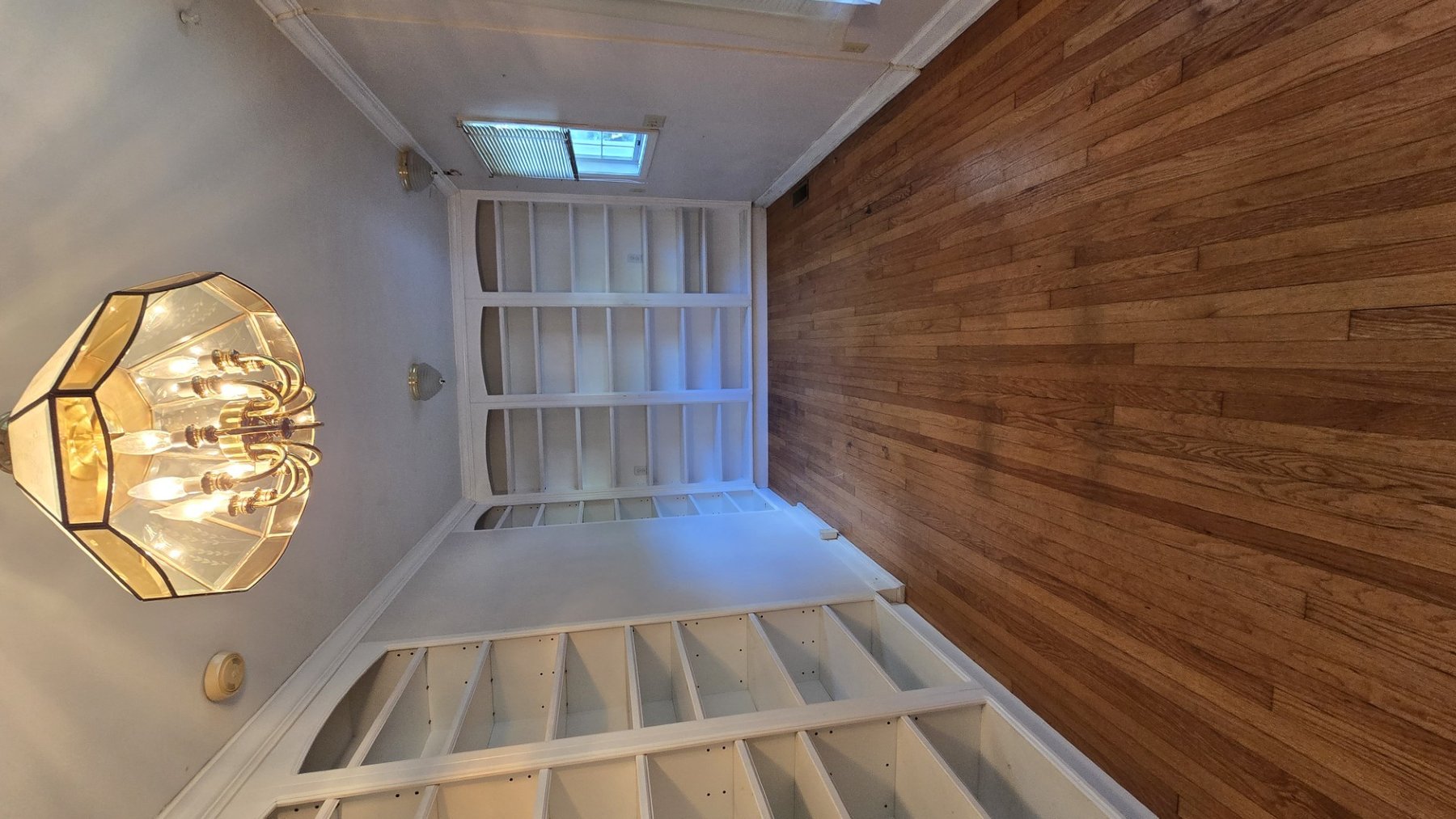 Image for Historic 2-Story Sears Home -- Online Real Estate Auction