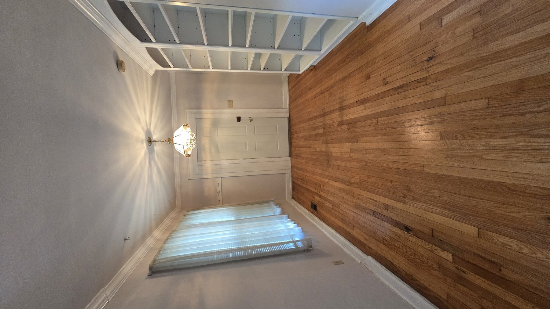 Image for Historic 2-Story Sears Home -- Online Real Estate Auction