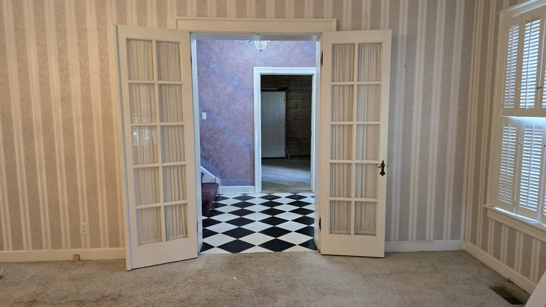 Image for Historic 2-Story Sears Home -- Online Real Estate Auction