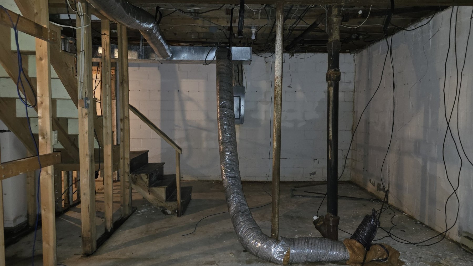 Image for Historic 2-Story Sears Home -- Online Real Estate Auction