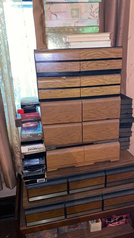 Image for Modest Estate Auction: Everyday Items, Decor & More